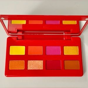 Artist Couture Caliente Eyeshadow Palette